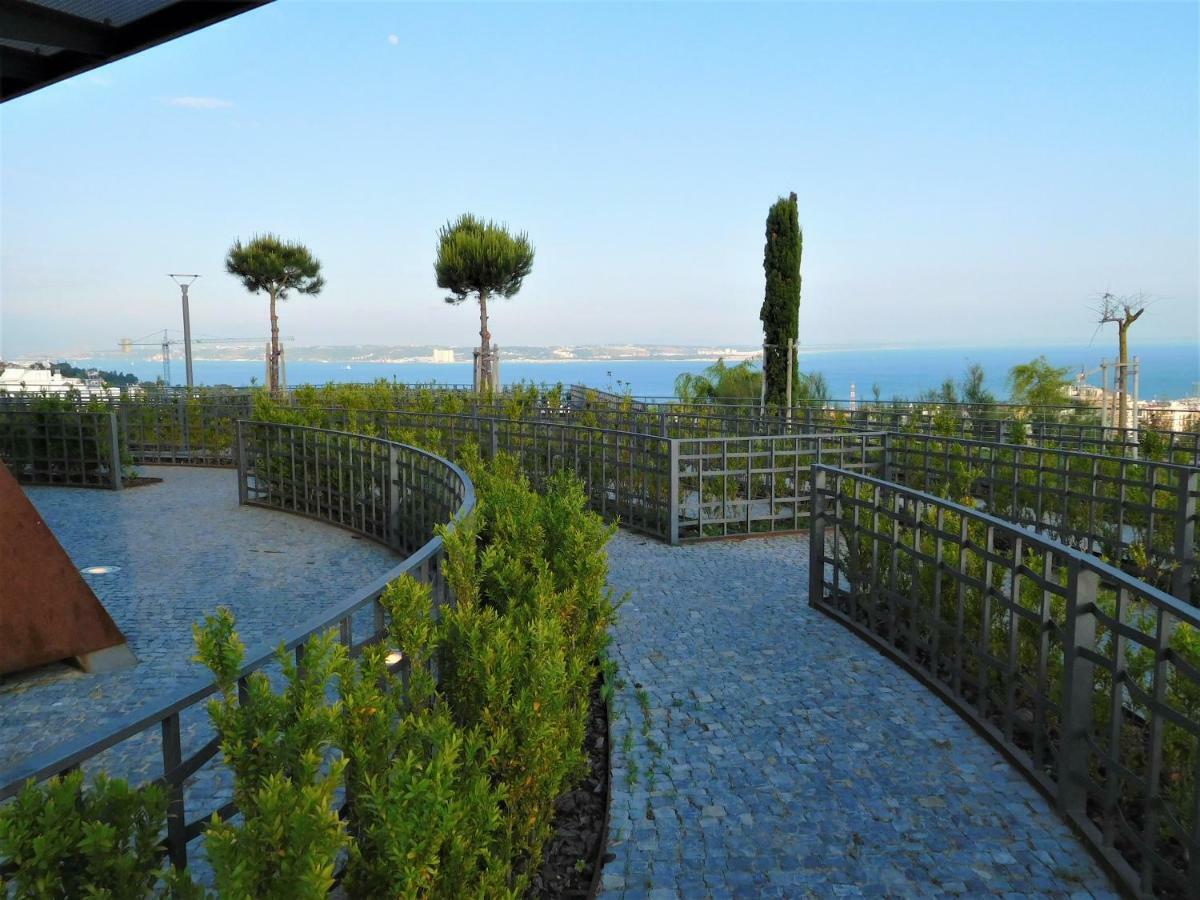 Window To The Sea Apartamento Oeiras Exterior foto